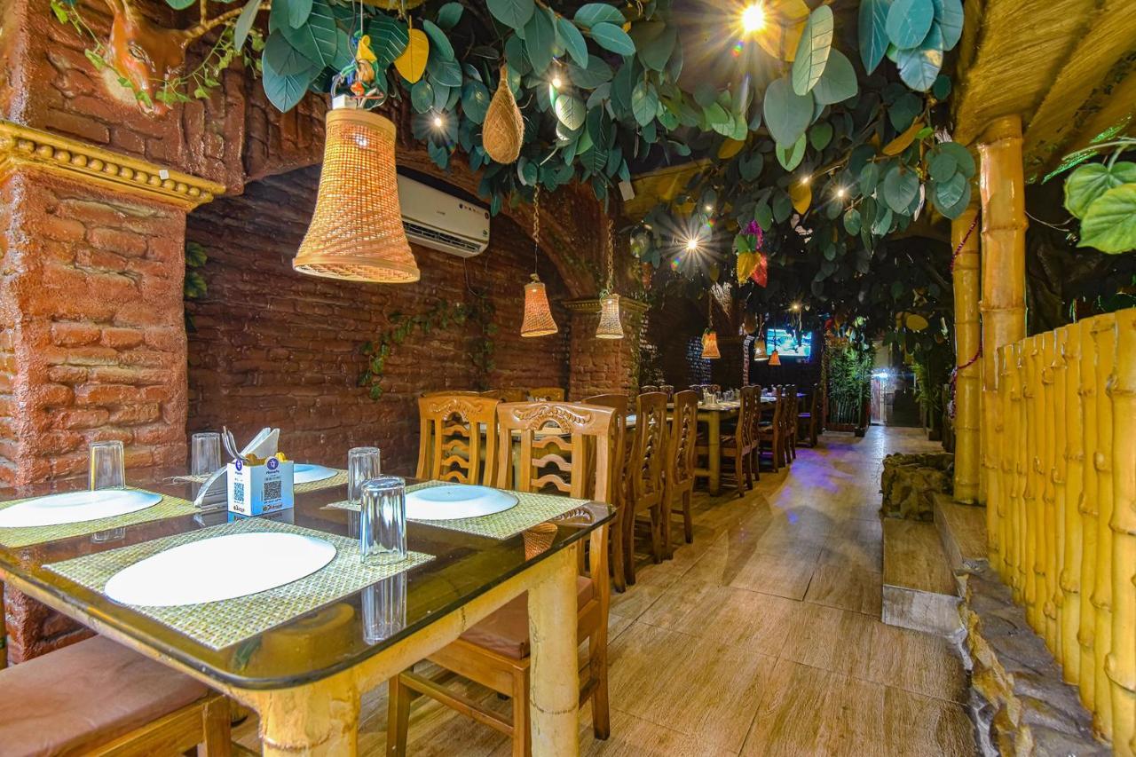 Fabhotel Dreamland Kolkata Eksteriør bilde